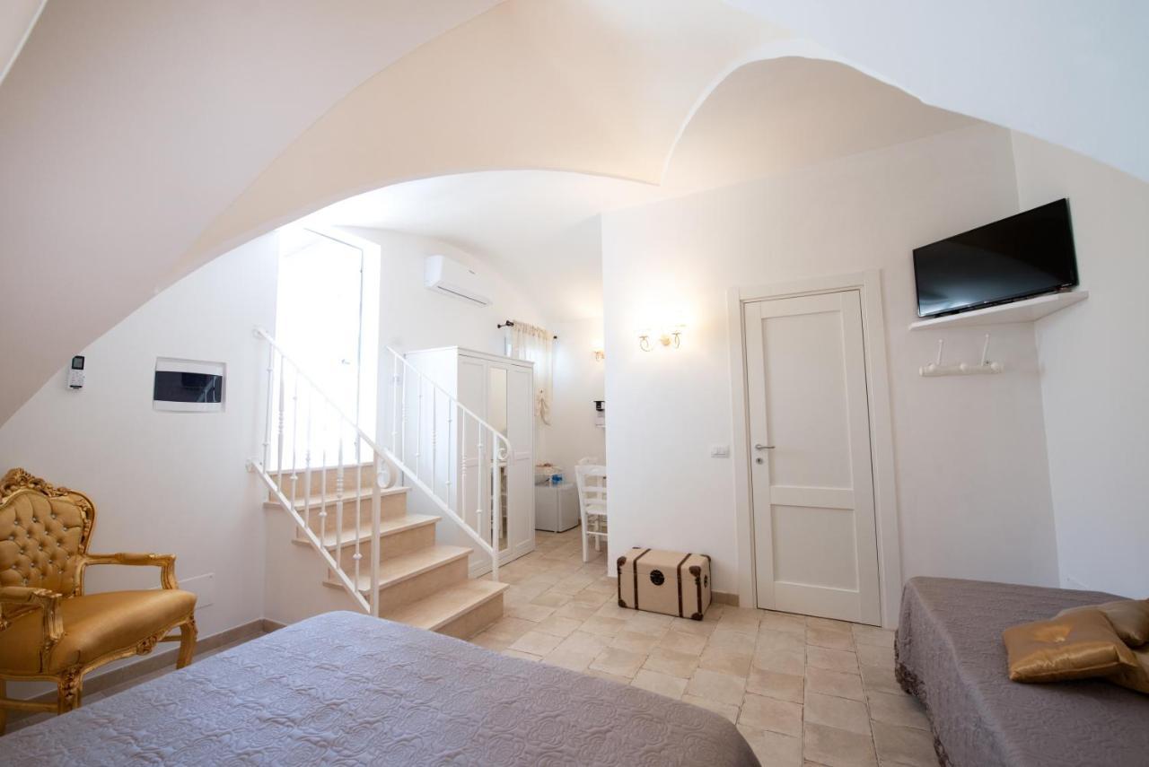 Il Vecchio Frantoio Bed & Breakfast Pezze Di Greco Exterior foto